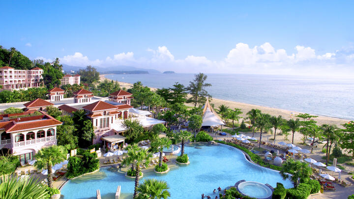 Centara Grand Beach Resort Phuket, Thailand